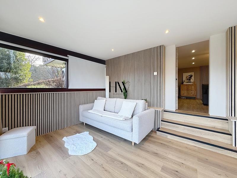 Maison - 176 m² - 8 pièces