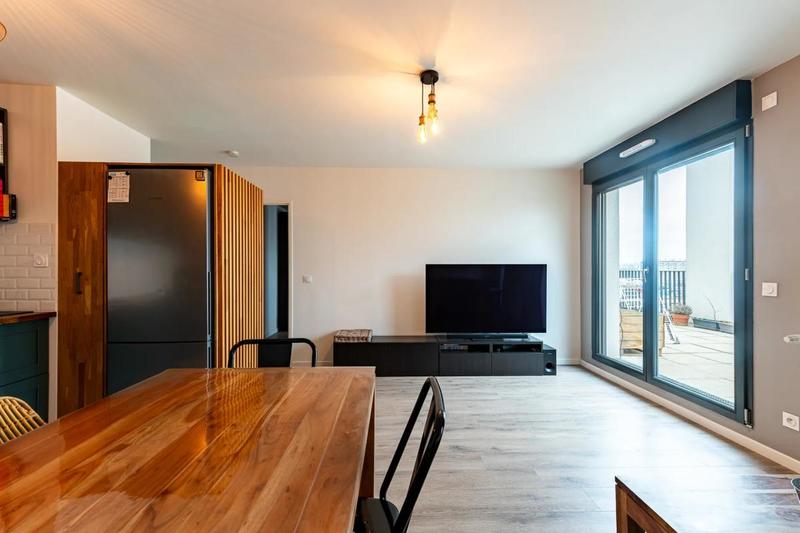 Duplex - 93 m² - 5 pièces