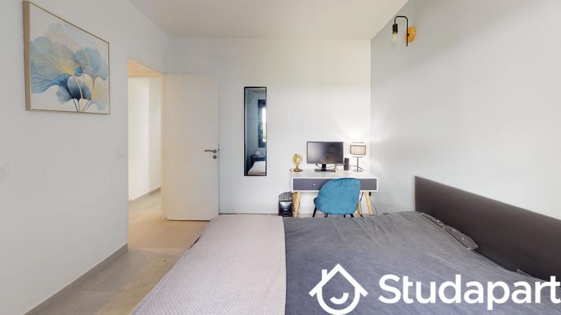 Chambre - 10 m² - 1 pièce