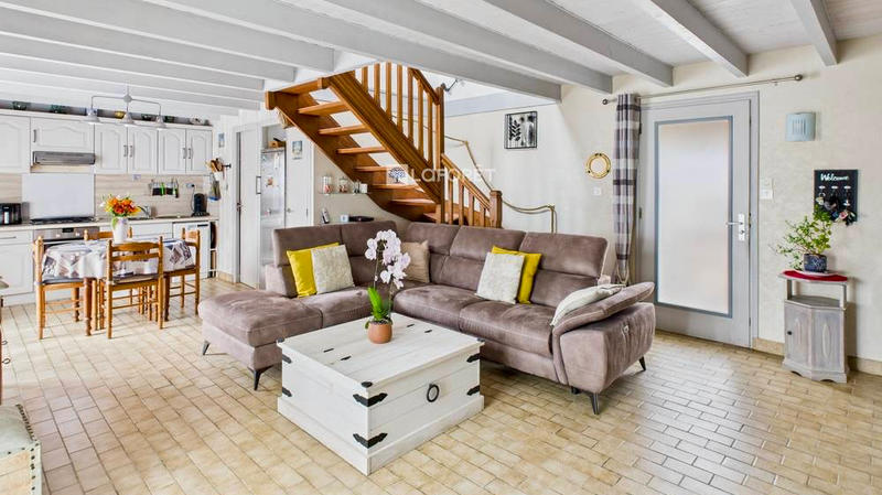 Maison - 120 m² - 4 pièces