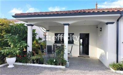 Maison - 176 m² - 7 pièces