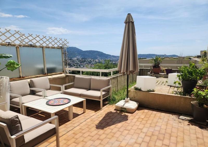 Appartement - 138 m² - 5 pièces