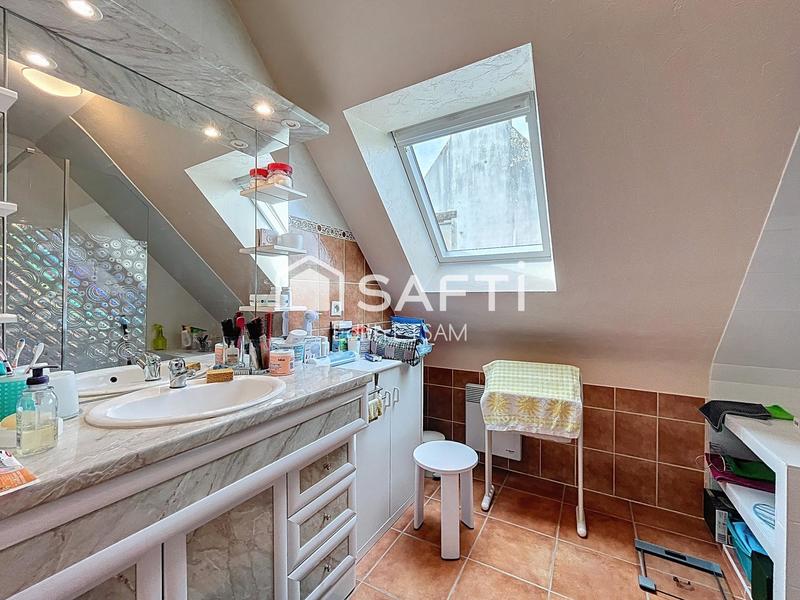 Maison - 105 m² - 5 pièces