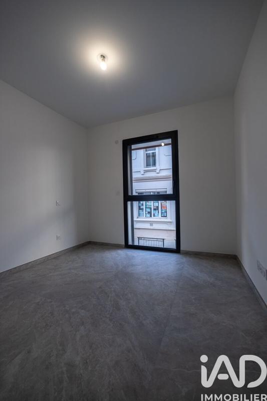 Appartement - 98 m² - 3 pièces