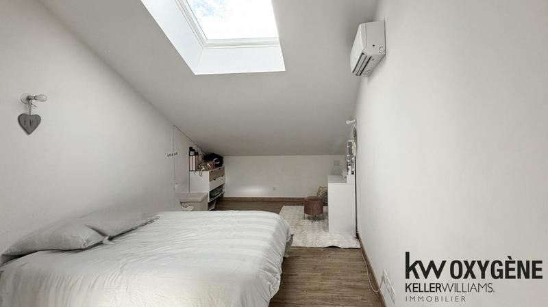 Maison - 105 m² - 4 pièces