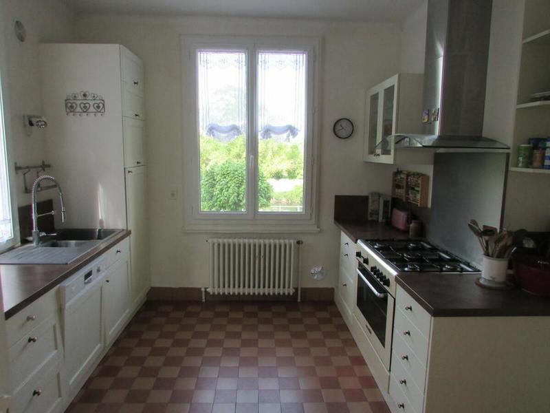 Maison - 106 m² - 5 pièces