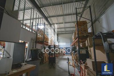 Local d'activité / Entrepôt - 225 m²