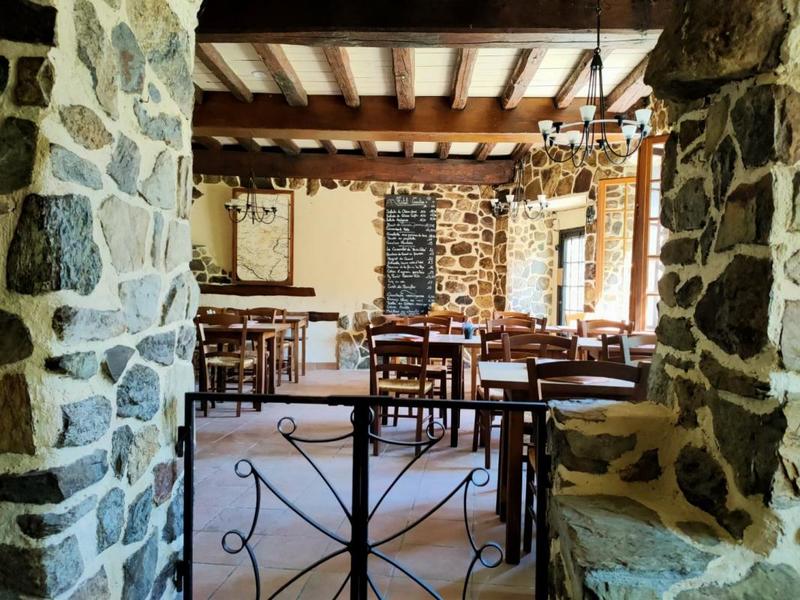 Maison - 470 m² - 20 pièces