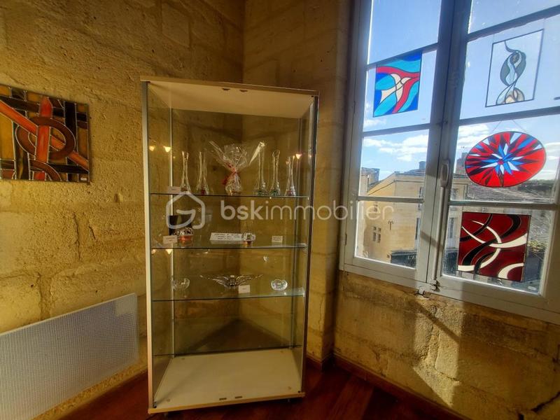 Local commercial - 140 m² - 3 pièces