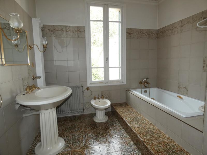 Maison - 135 m² - 6 pièces