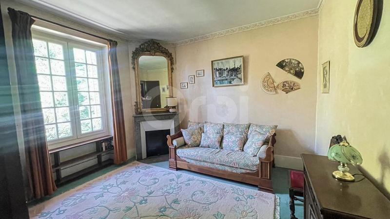 Maison de maîtres - 230 m² - 9 pièces