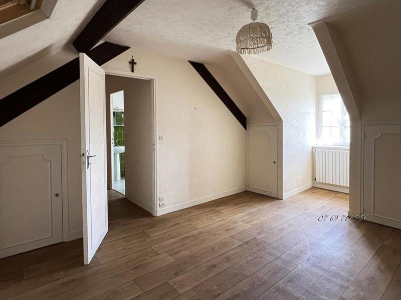 Maison - 146 m² - 7 pièces