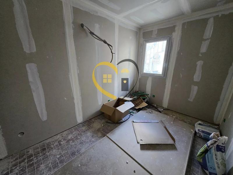 Immeuble mixte - 300 m²