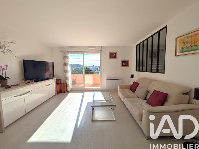 Appartement - 75 m² - 3 pièces