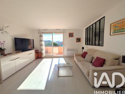 Appartement - 75 m² - 3 pièces