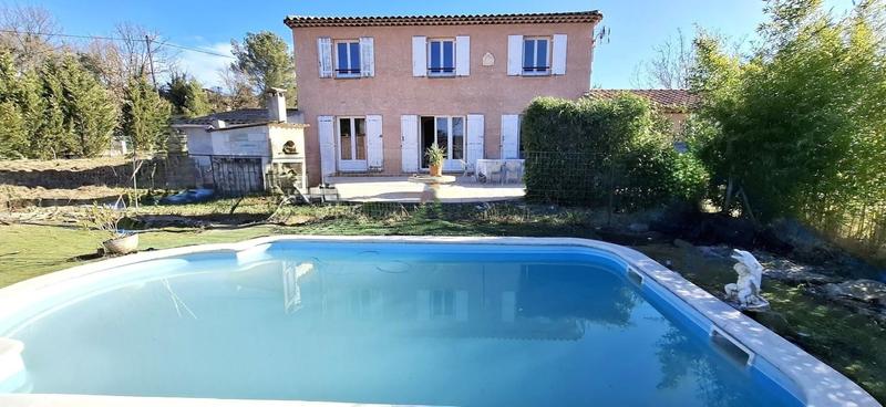 Villa - 160 m² - 7 pièces