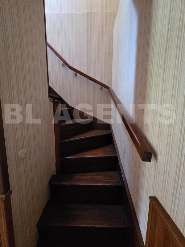 Propriété - 130 m² - 6 pièces