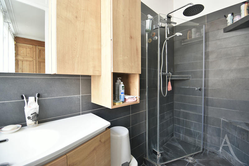 Maison - 151 m² - 7 pièces