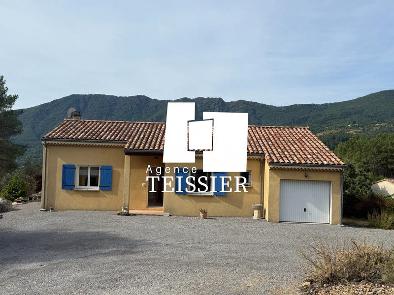 Maison - 95 m² - 5 pièces