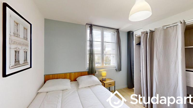 Chambre - 10 m² - 1 pièce