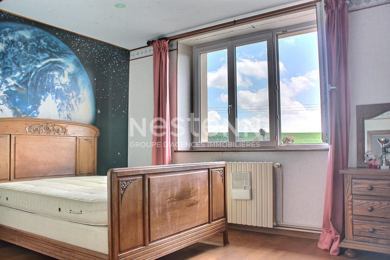 Maison - 270 m² - 7 pièces