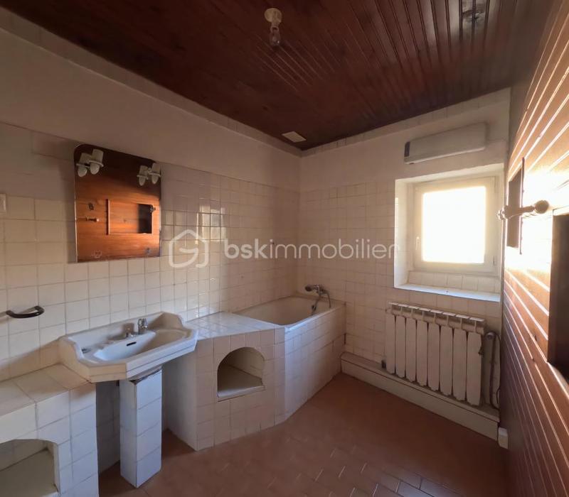 Maison de village - 108 m² - 5 pièces