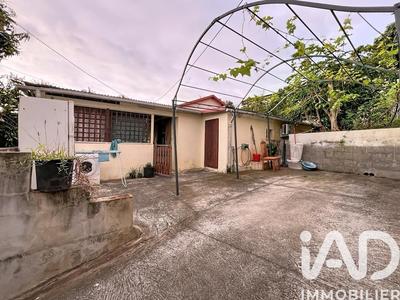 Maison - 75 m² - 4 pièces