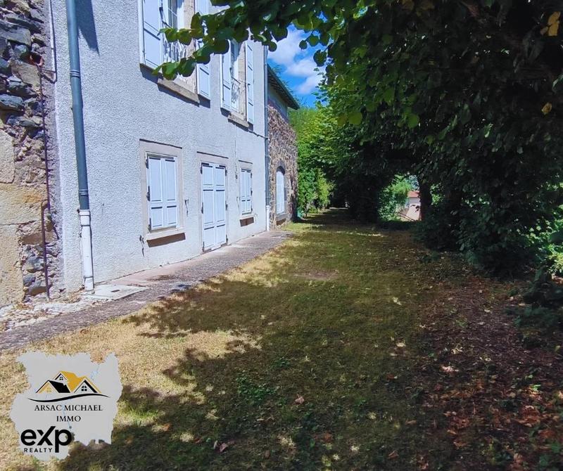 Maison de maîtres - 259 m² - 7 pièces