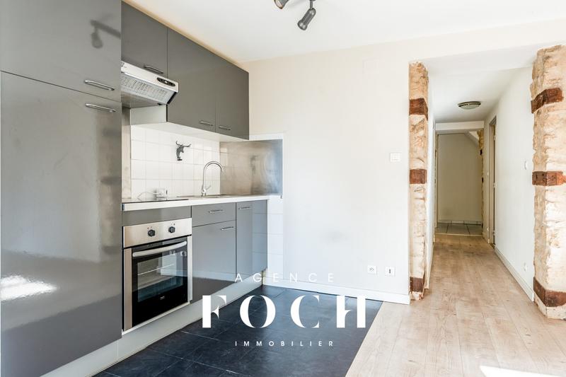 Appartement - 57 m² - 2 pièces