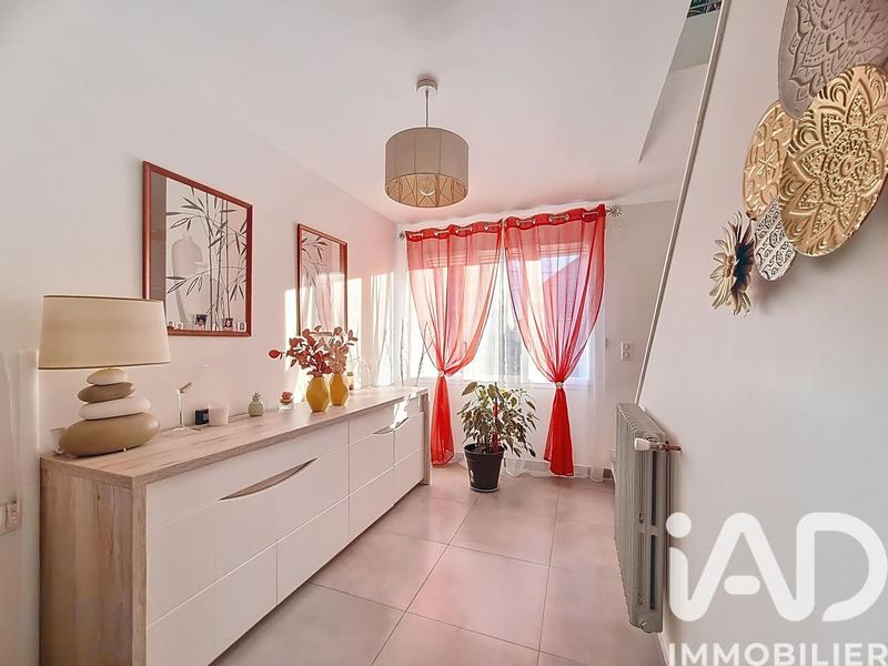 Maison - 159 m² - 6 pièces