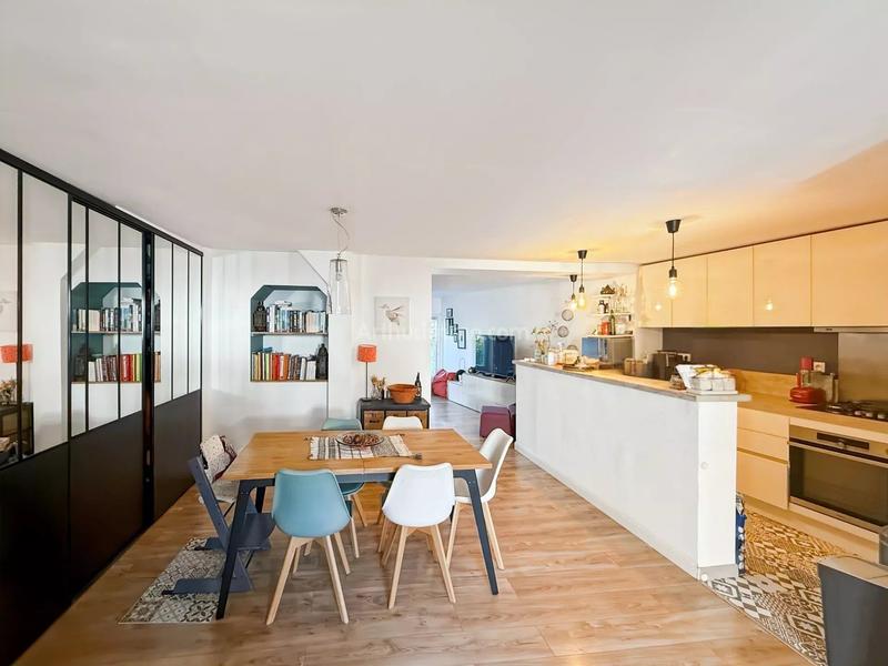 Appartement - 74 m² - 3 pièces