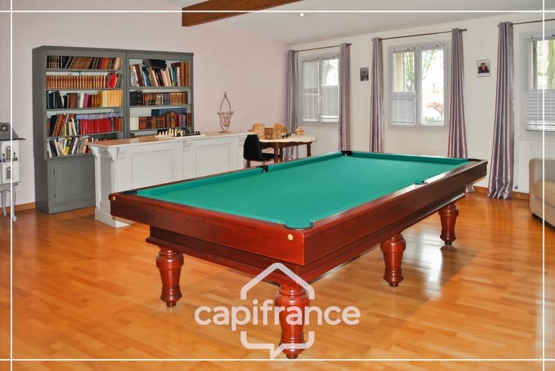 Maison bourgeoise - 254 m² - 5 pièces