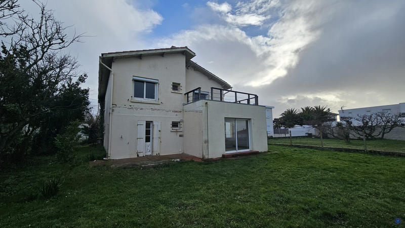 Maison - 145 m² - 6 pièces