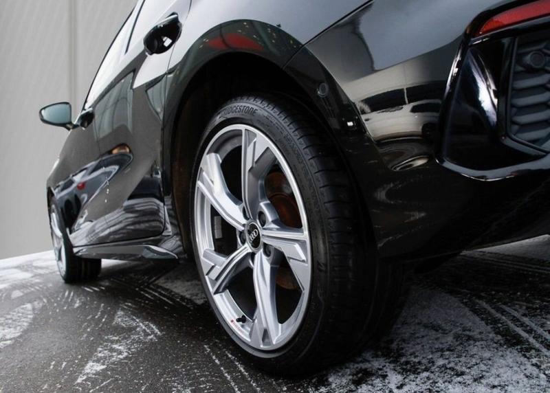 Audi A3 sportback 40 TFSIe s-Line 204 Hybride Rechargeable / Audio B&amp;O Keyless Apple Carplay Android Auto Regulateur de Distance