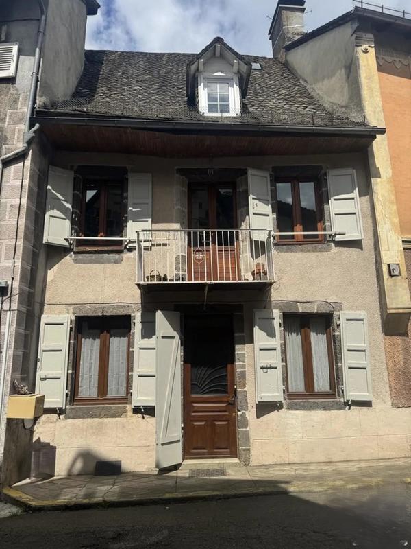 Maison - 82 m² - 2 pièces