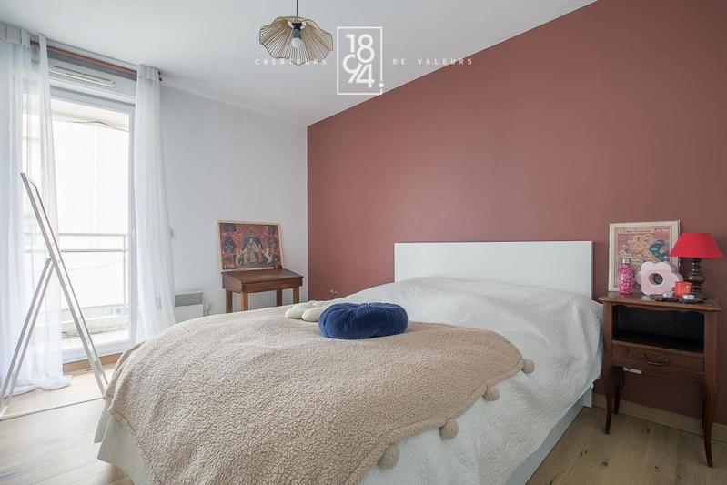 Appartement - 77 m² - 4 pièces