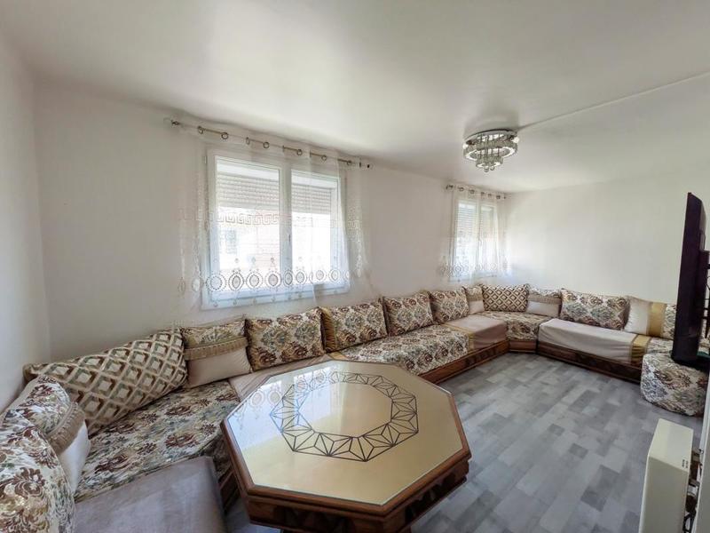 Appartement - 83 m² - 4 pièces