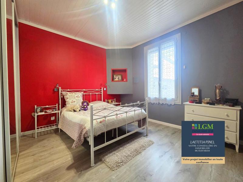 Maison - 205 m² - 7 pièces