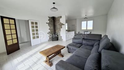 Maison - 90 m² - 4 pièces