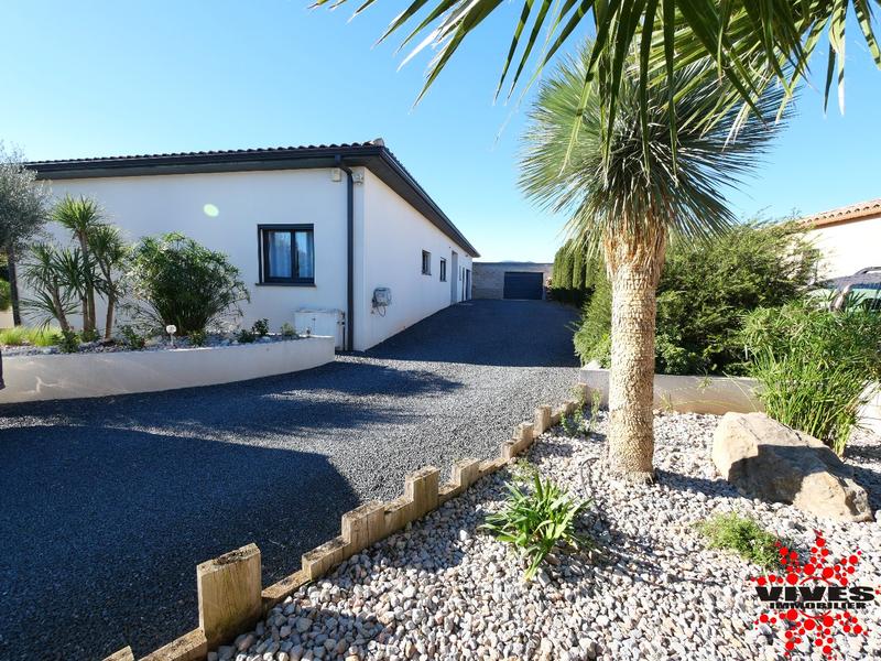 Villa - 176 m² - 6 pièces