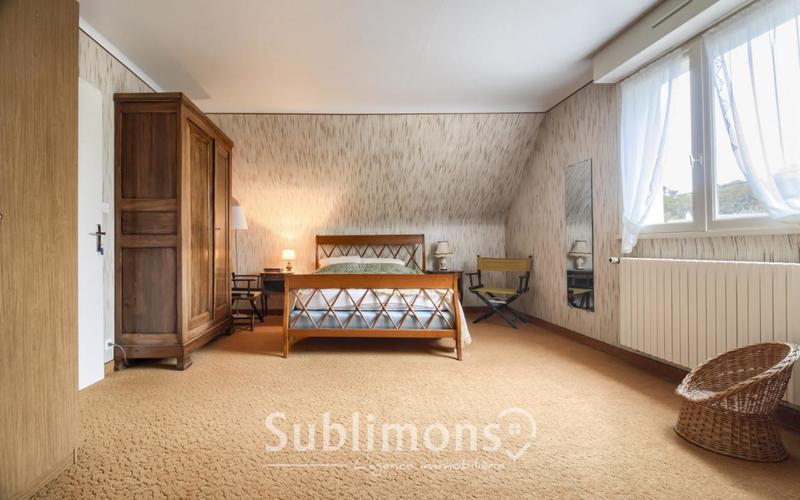 Maison - 144 m² - 5 pièces