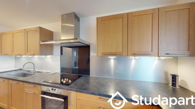 Chambre - 11 m² - 1 pièce