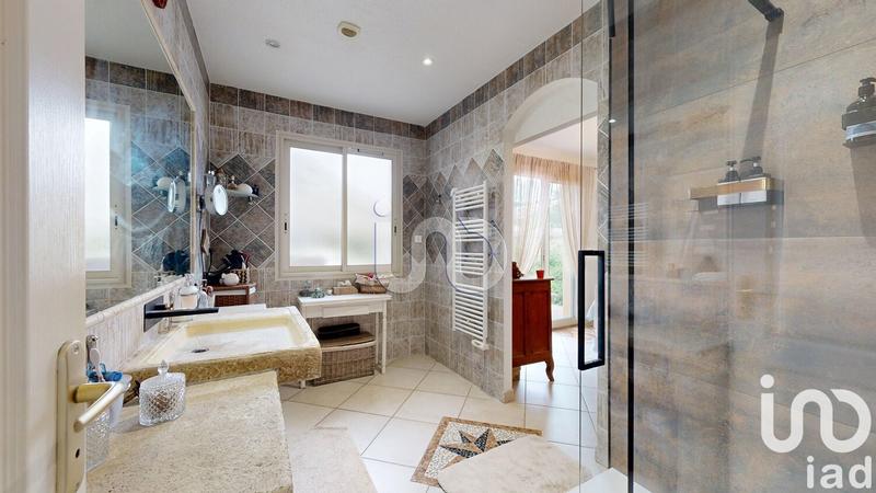 Maison - 120 m² - 4 pièces