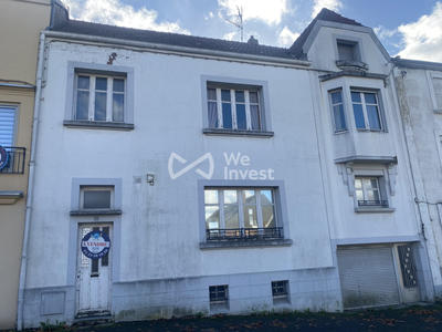 Maison - 318 m² - 12 pièces