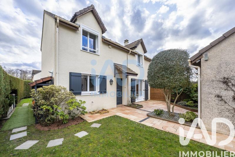 Maison - 104 m² - 6 pièces