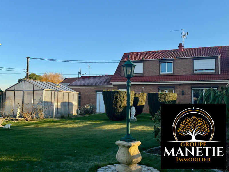 Maison - 103 m² - 8 pièces