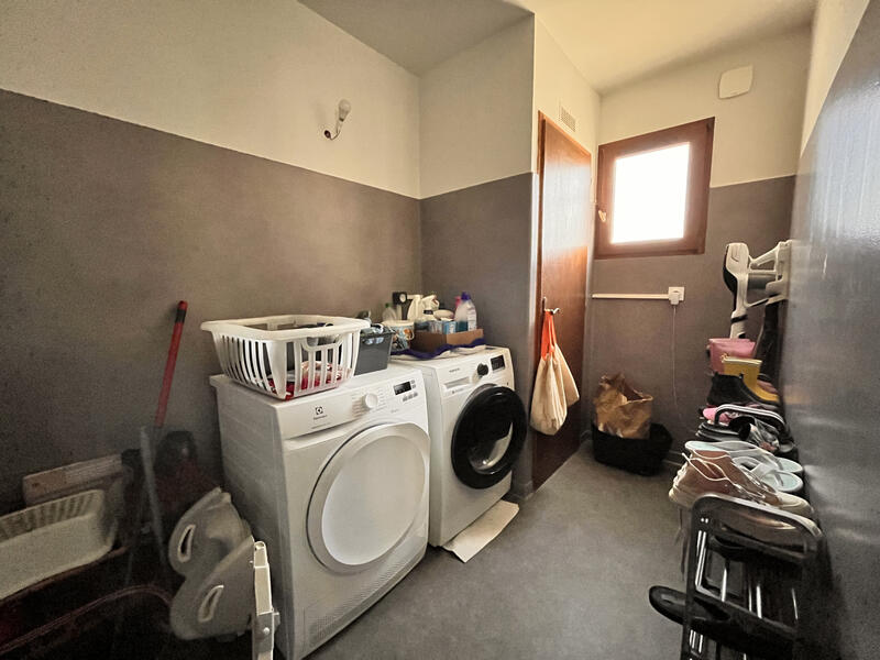 Maison - 179 m² - 5 pièces