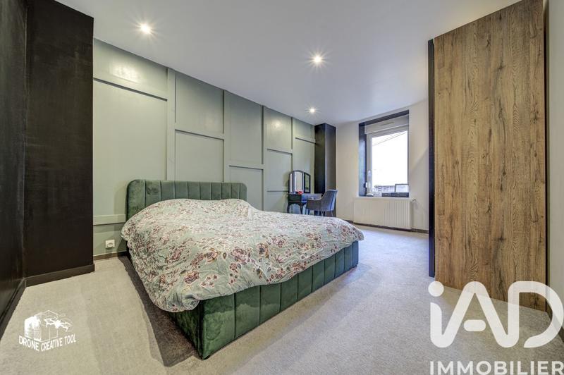 Appartement - 97 m² - 3 pièces