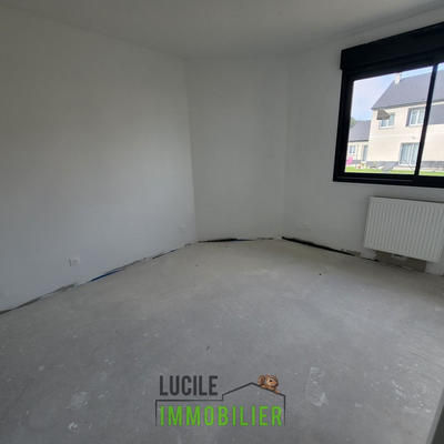 Maison - 110 m² - 4 pièces