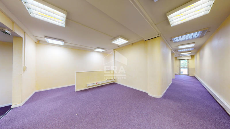 Bureau - 208 m² - 5 pièces